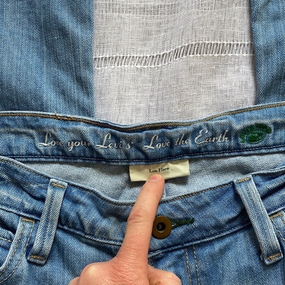 Levi light wash low flare denim. - Picture 4 of 13